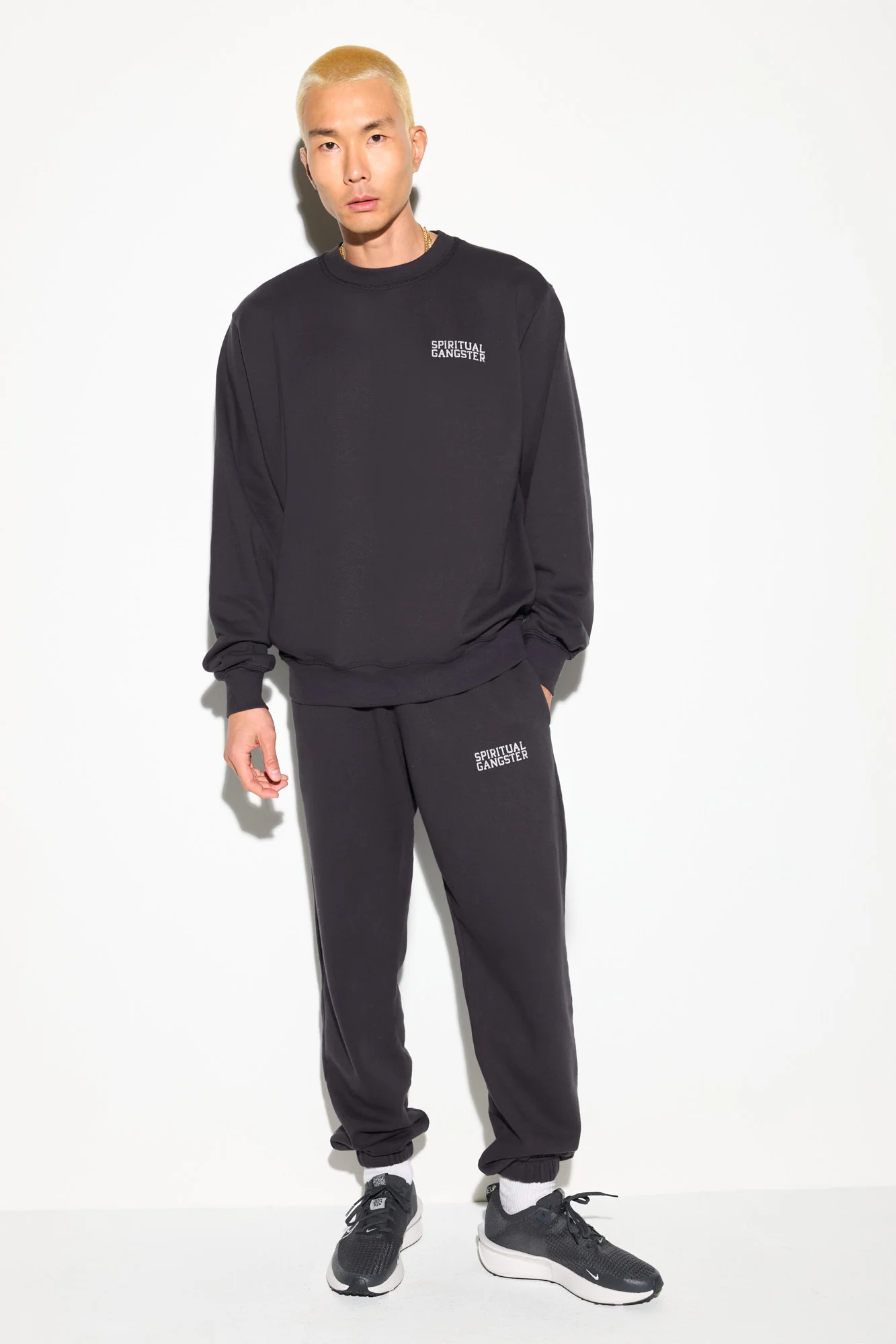 SG Emblem Men's Classic Crew - Image 11